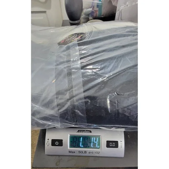 Vince Camuto One Size Women's Pop-Stripe Fringe Wrap Shawl Poncho Black O/S - Picture 11 of 11